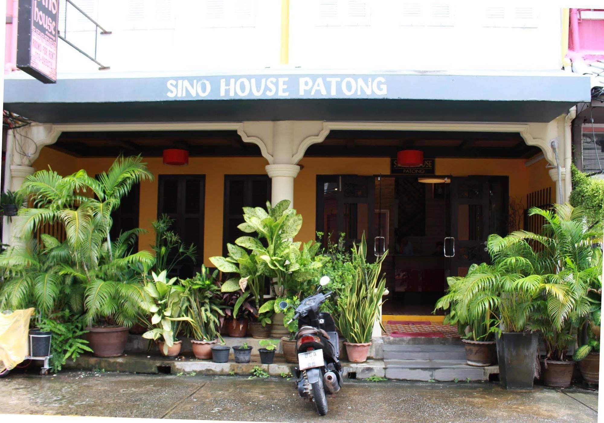 Sino House Patong Hotell Eksteriør bilde