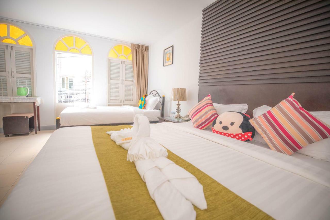 Sino House Patong Hotell Eksteriør bilde