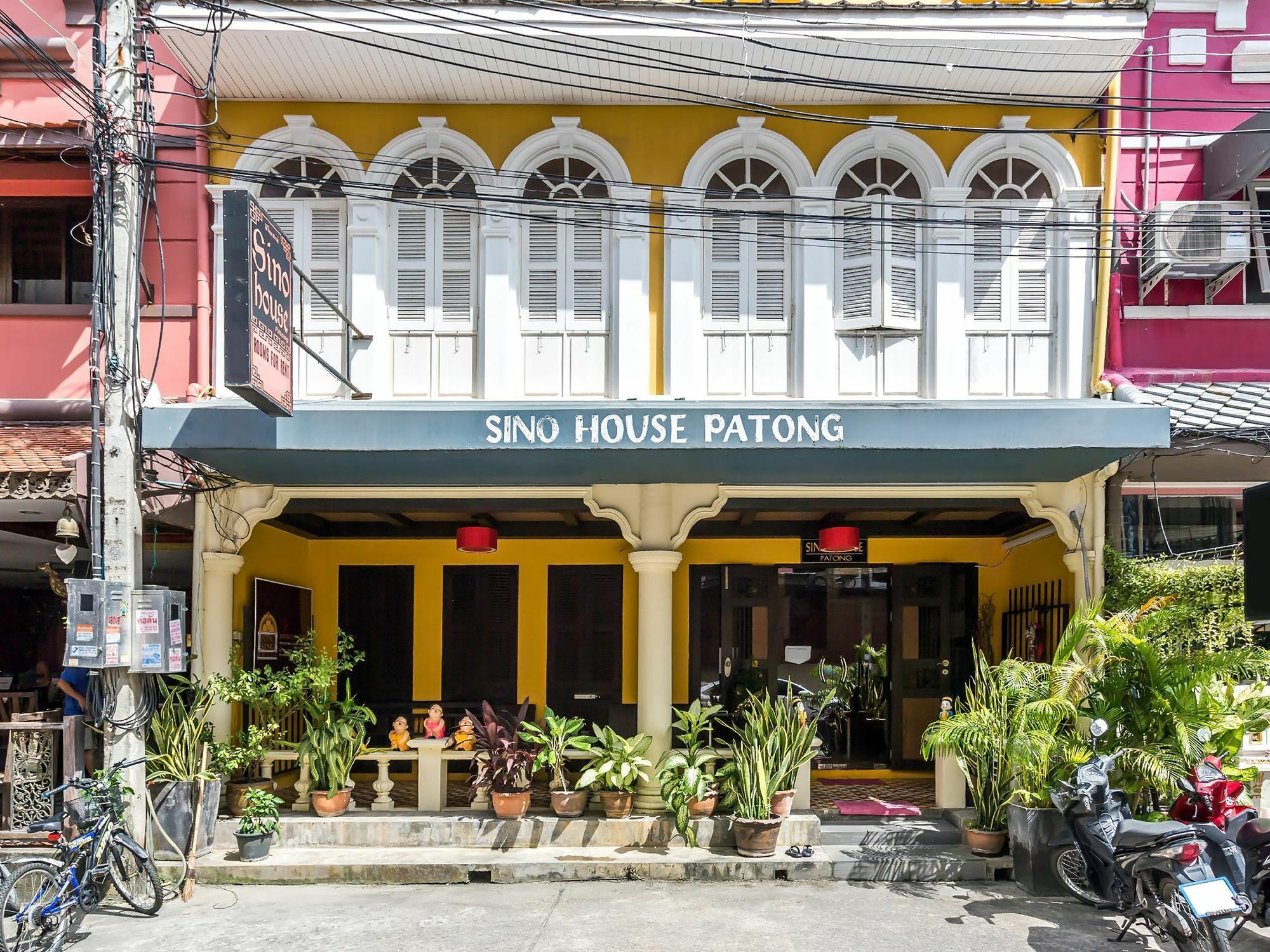 Sino House Patong Hotell Eksteriør bilde